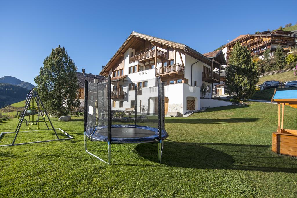 Apartments Tino لا فالي المظهر الخارجي الصورة